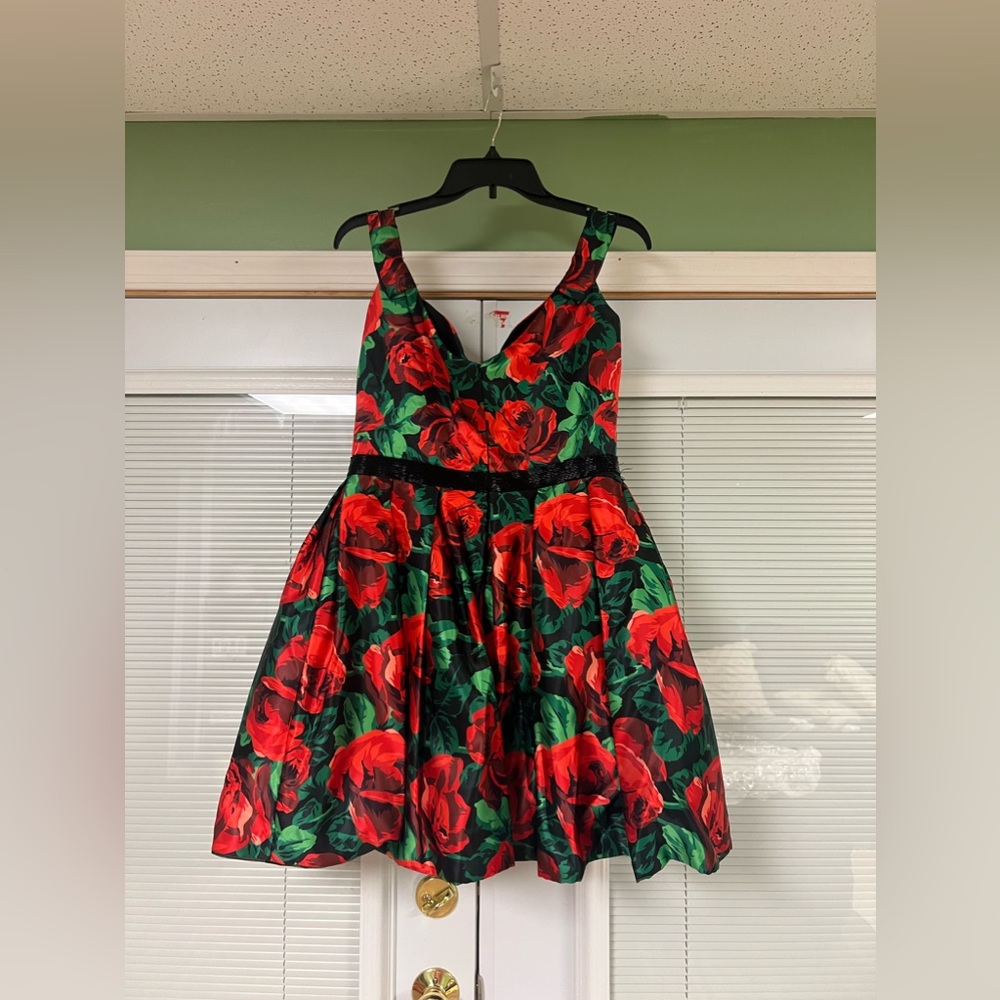 Sherri Hill Formal Dress